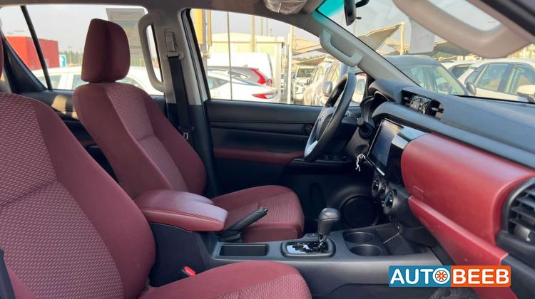 Toyota Hilux 2024