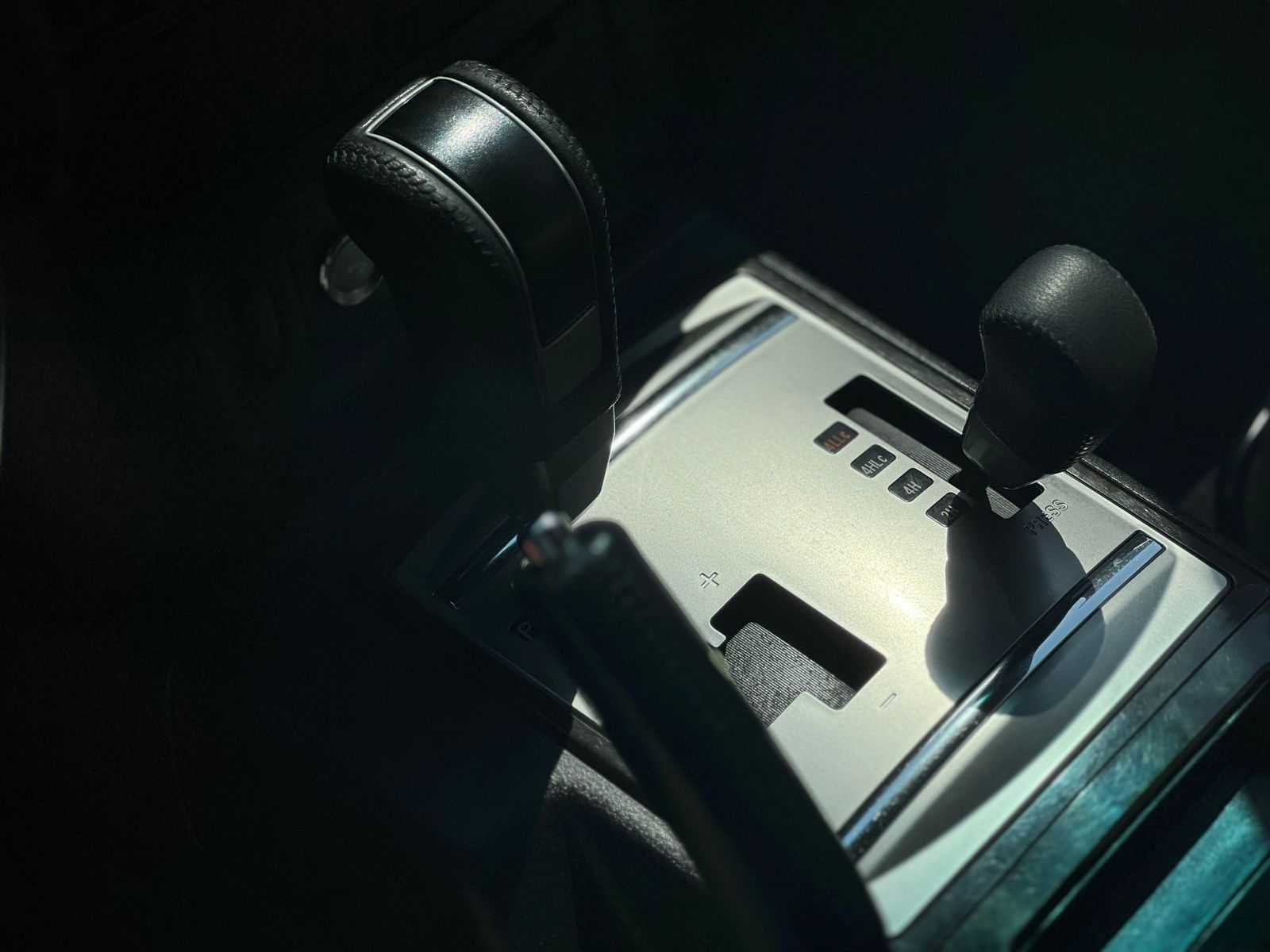 Mitsubishi Pajero 2016