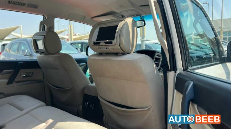 Mitsubishi Pajero 2016