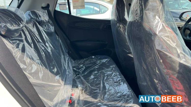 هيونداي i10 2025