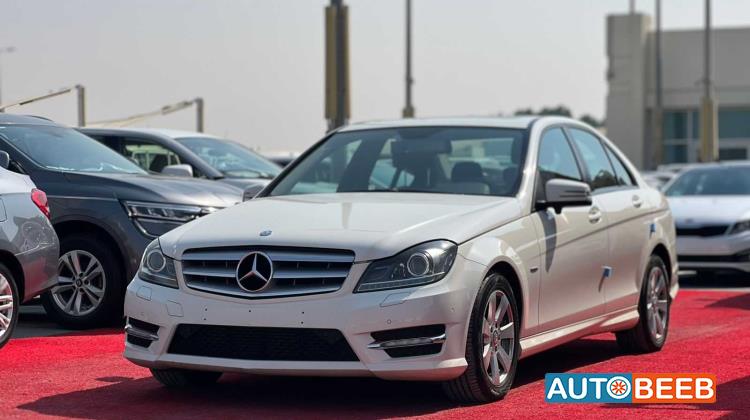 Mercedes Benz C200 2012
