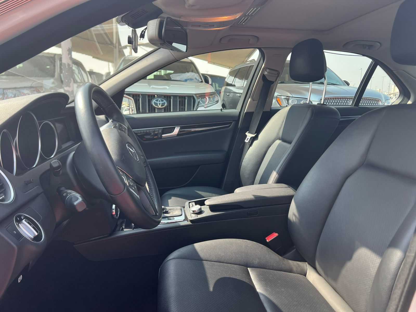 Mercedes Benz C200 2012