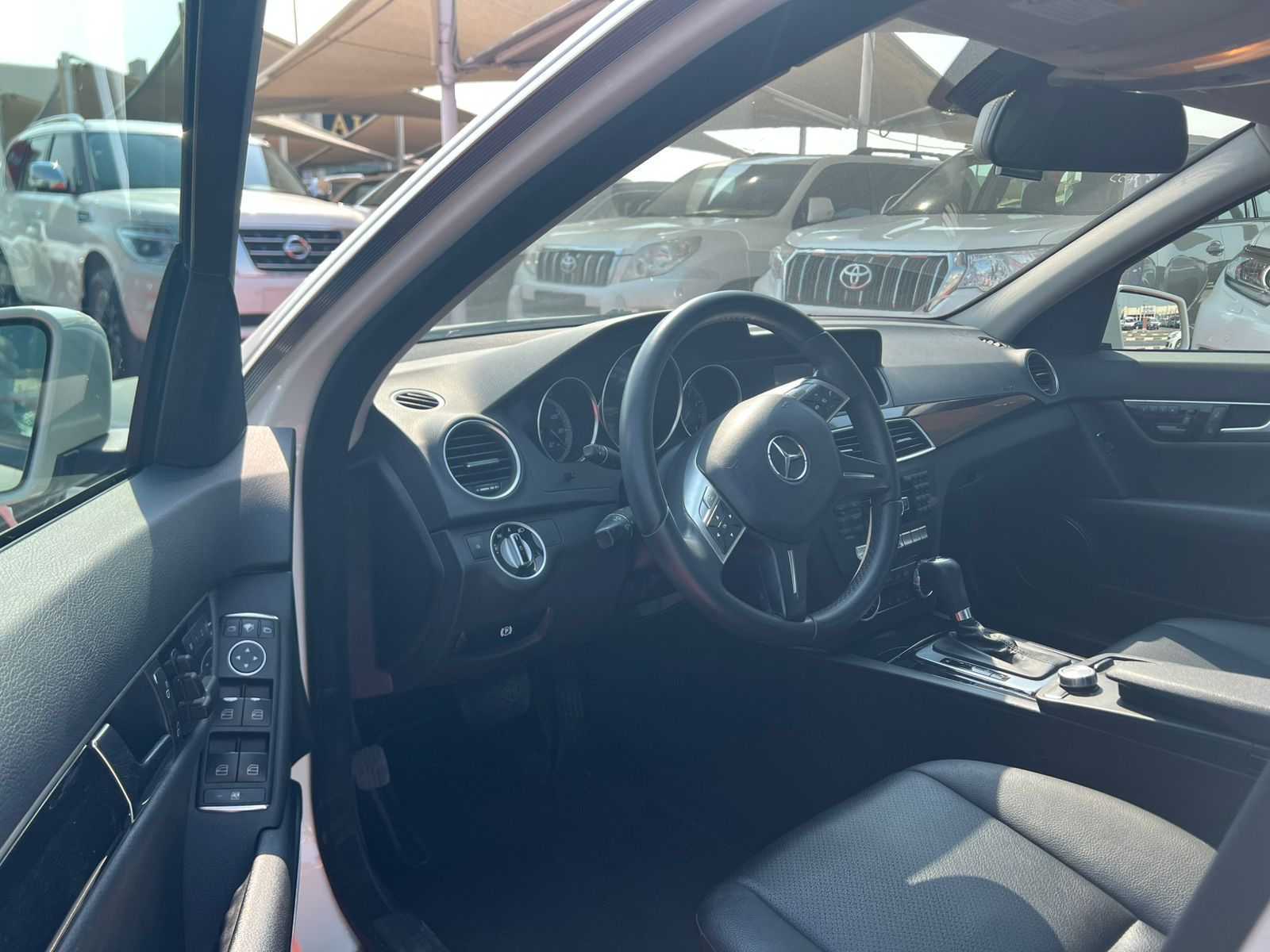 Mercedes Benz C200 2012