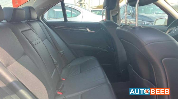 Mercedes Benz C200 2012
