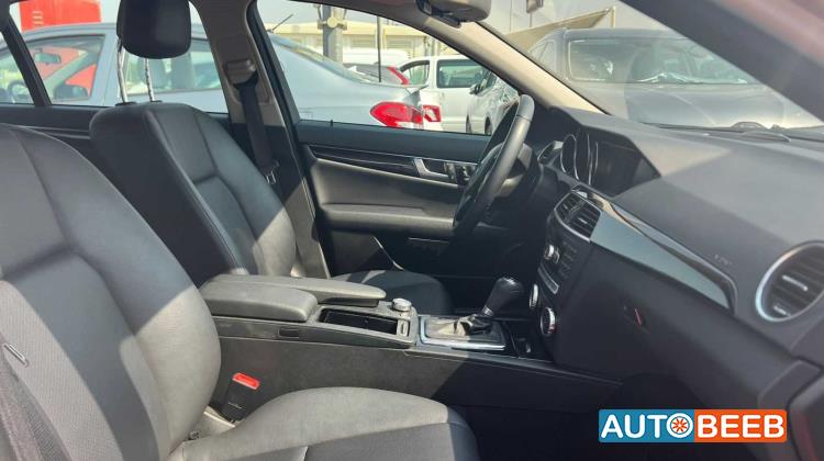 Mercedes Benz C200 2012