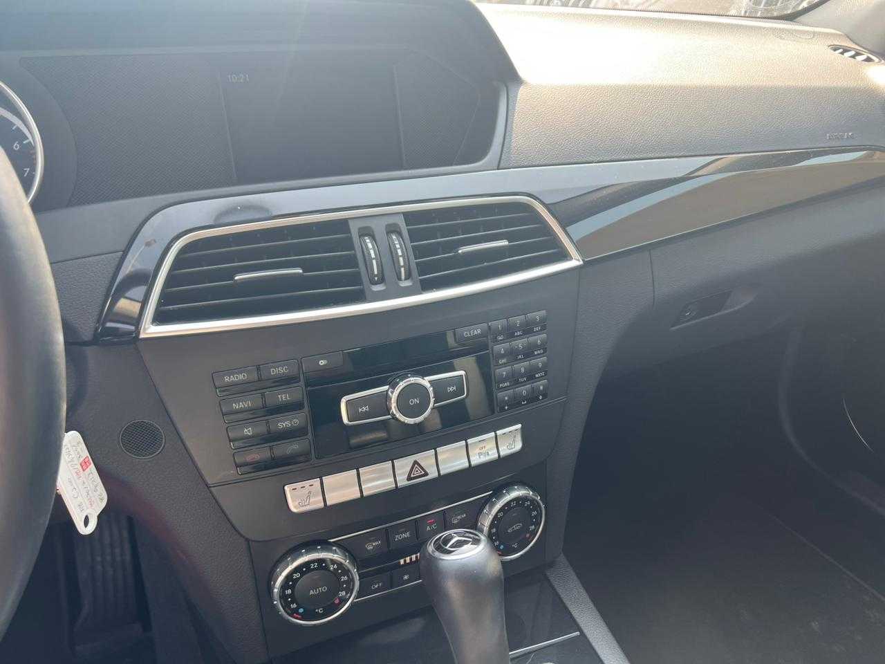 Mercedes Benz C200 2012