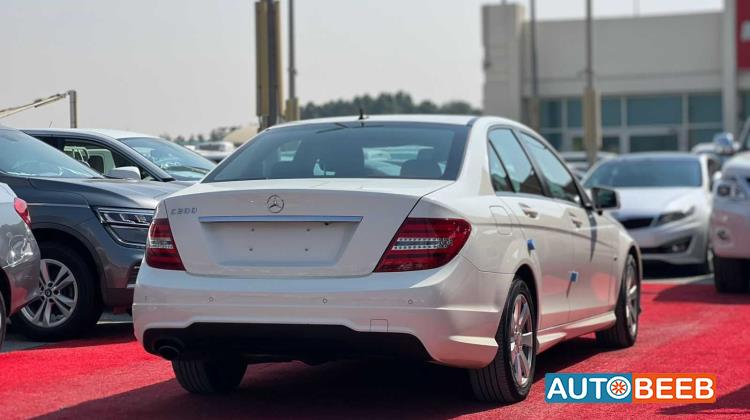 Mercedes Benz C200 2012