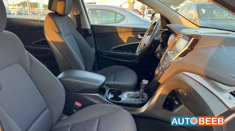 Hyundai Santa Fe 2016