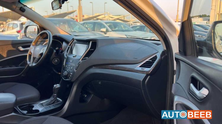 Hyundai Santa Fe 2016