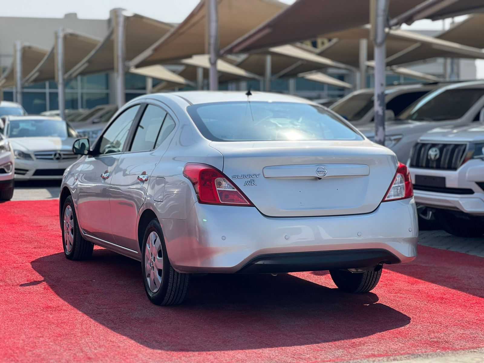 Nissan Sunny 2022