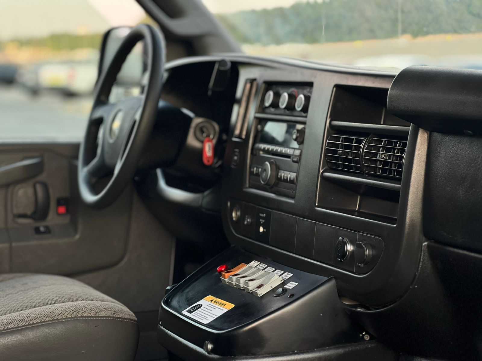 Minivan Chevrolet 2017