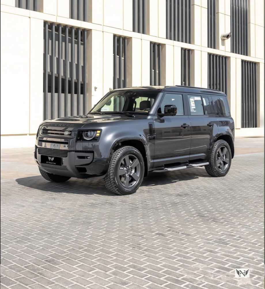 Land Rover Defender 2026