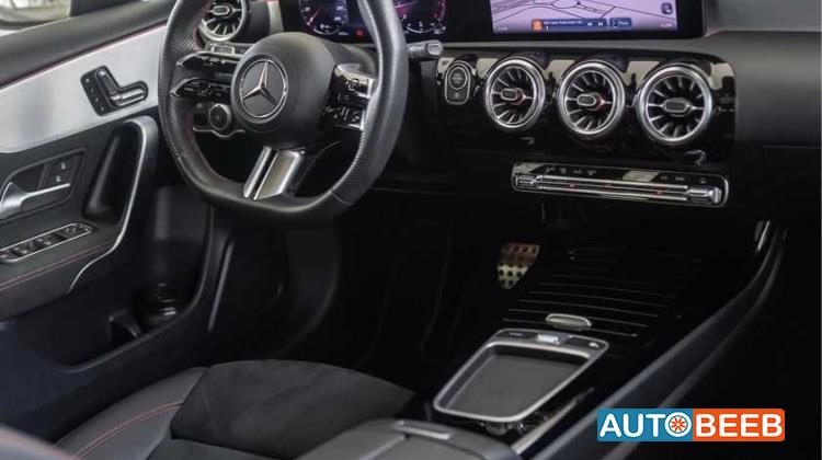 Mercedes Benz A200 2023