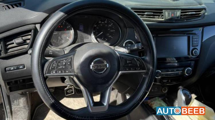 نيسان روج 2019