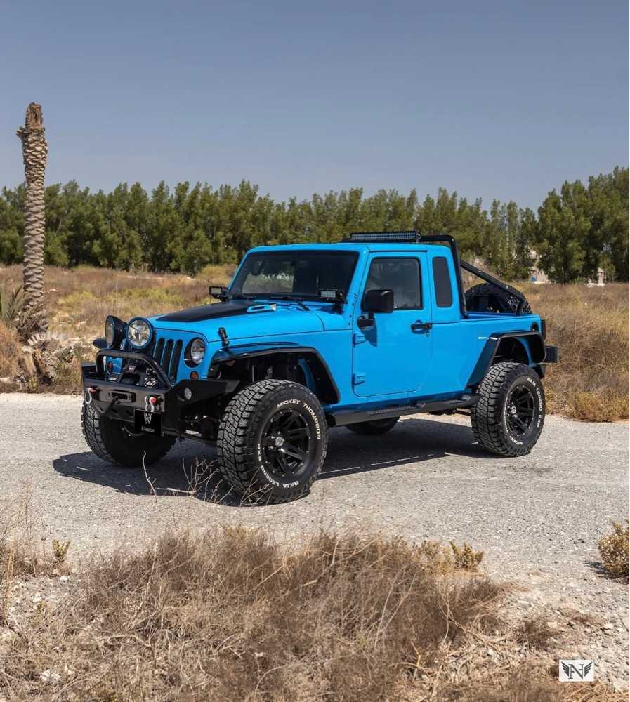 جيب رانجلر 2013