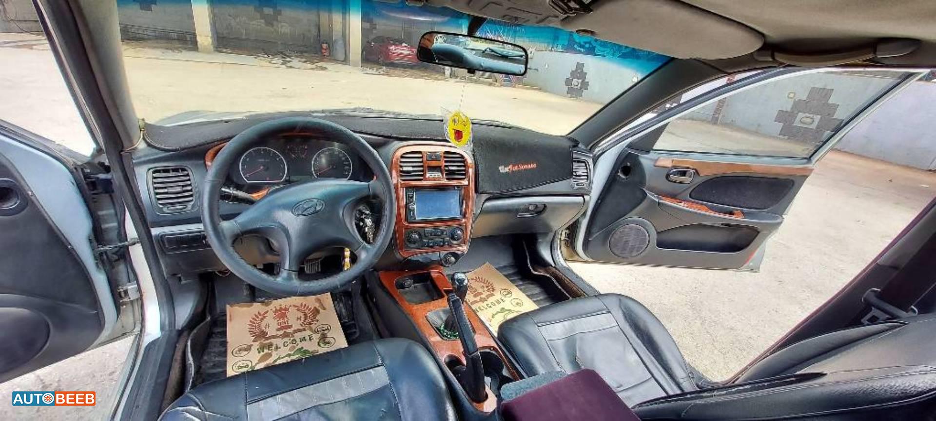 هيونداي سوناتا 2003