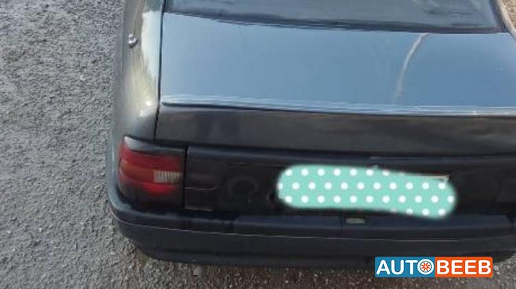 اوبل فيكترا 1989