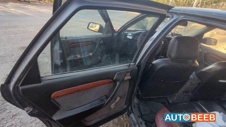 اوبل فيكترا 1989