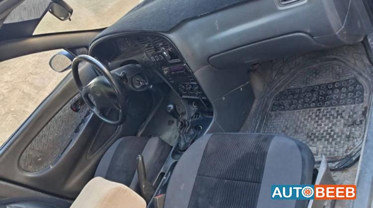 كيا سيفيا 1997