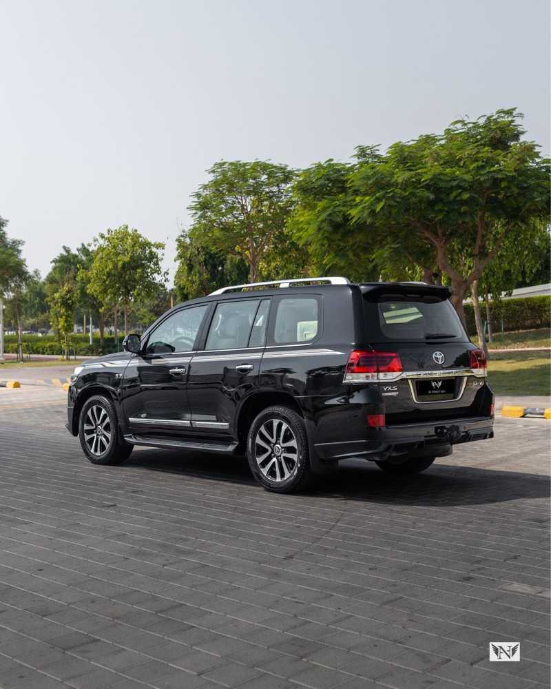 Toyota Land Cruiser 2019