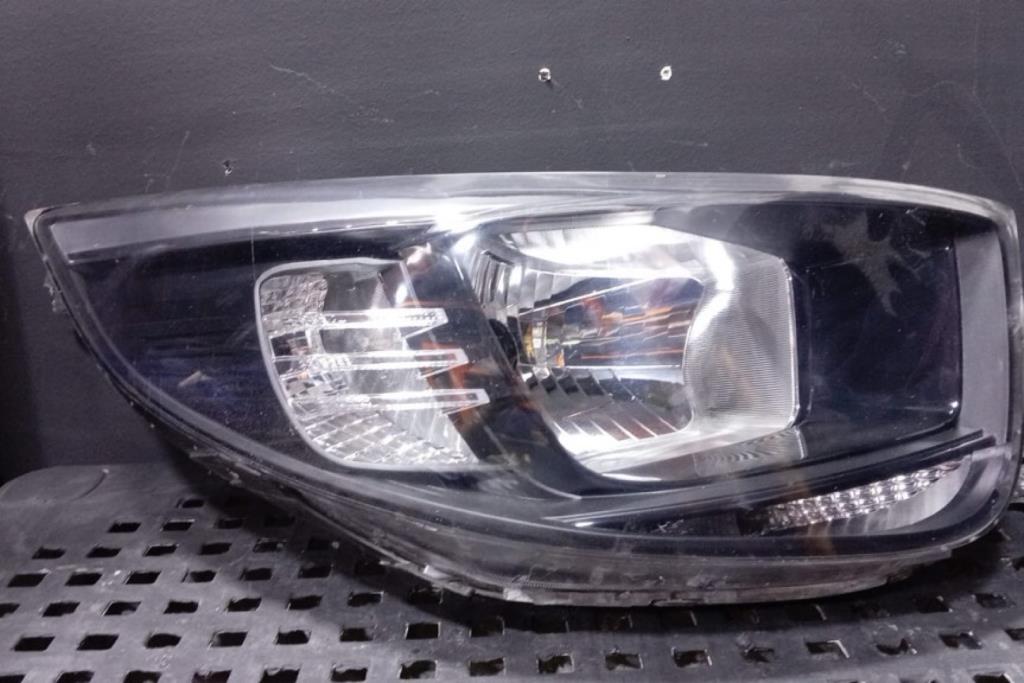 ضوء كيا بيكانتو اصلي 