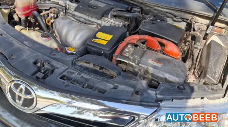 تويوتا كامري 2013