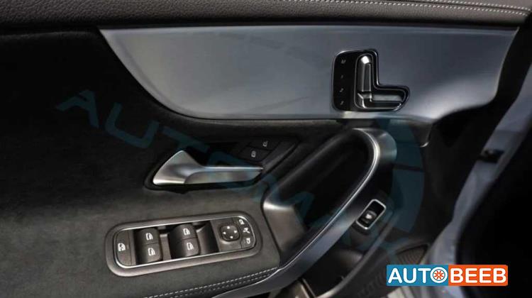 Mercedes Benz CLA200 2026