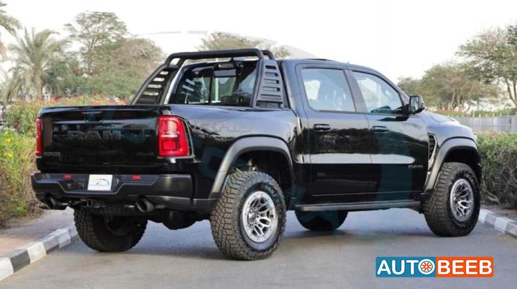 دودج رام 2025