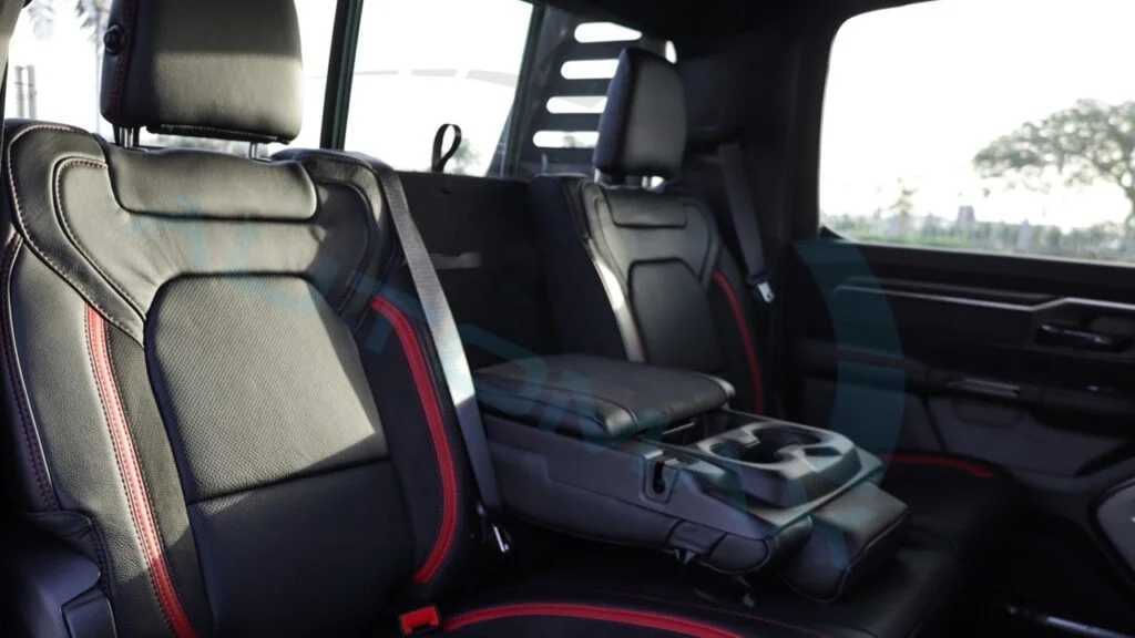 دودج رام 2025