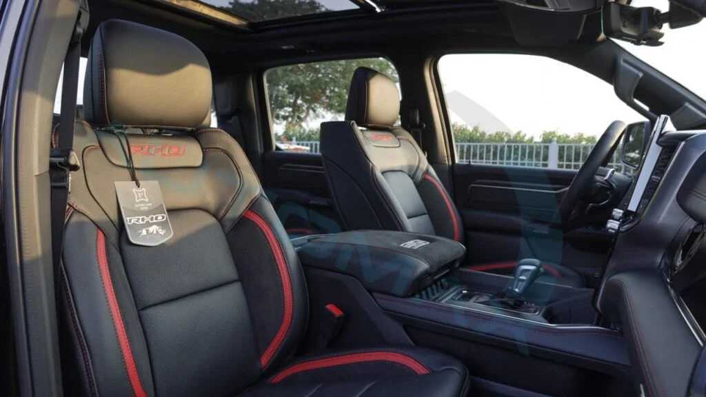 دودج رام 2025