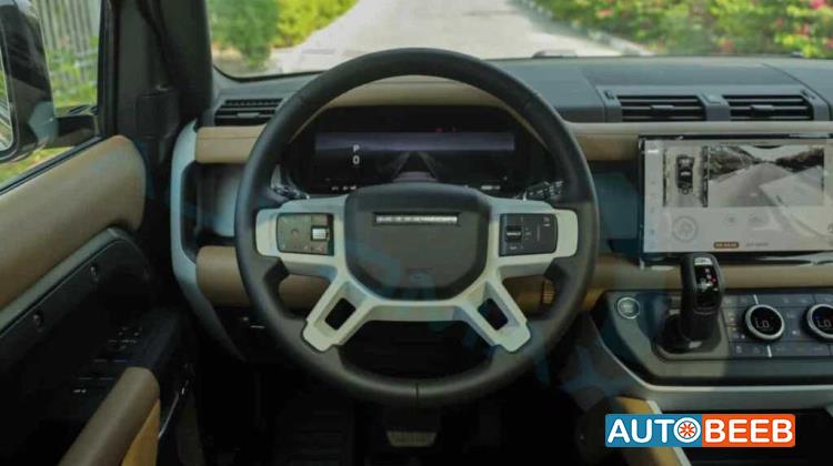 Land Rover Defender 2025