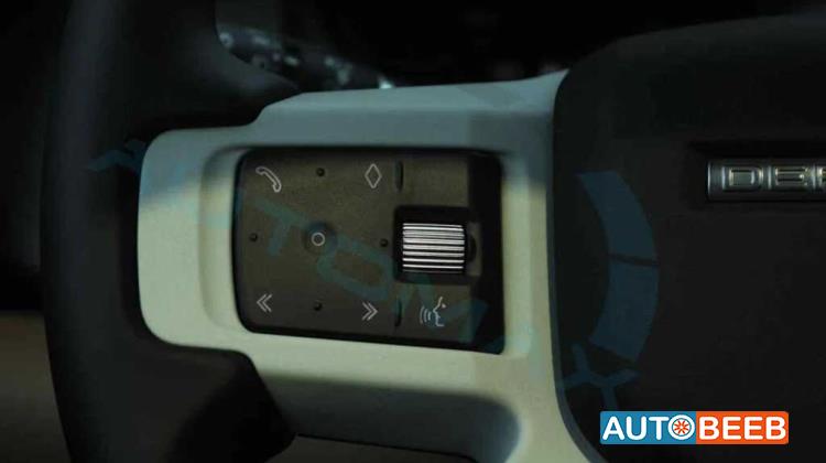 Land Rover Defender 2025