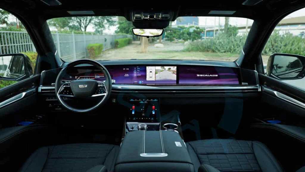 كاديلاك اسكاليد 2025