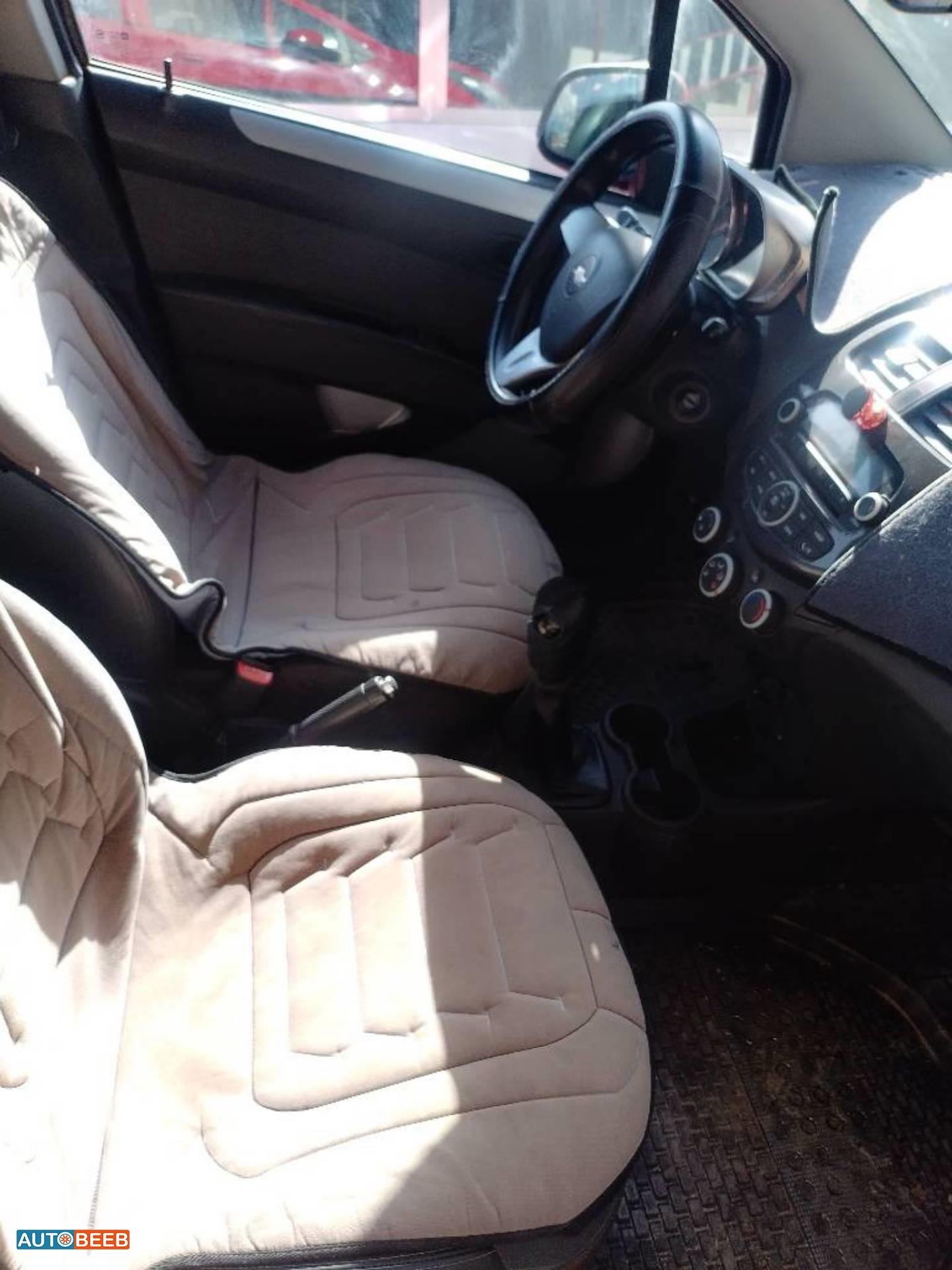 Chevrolet Spark 2015