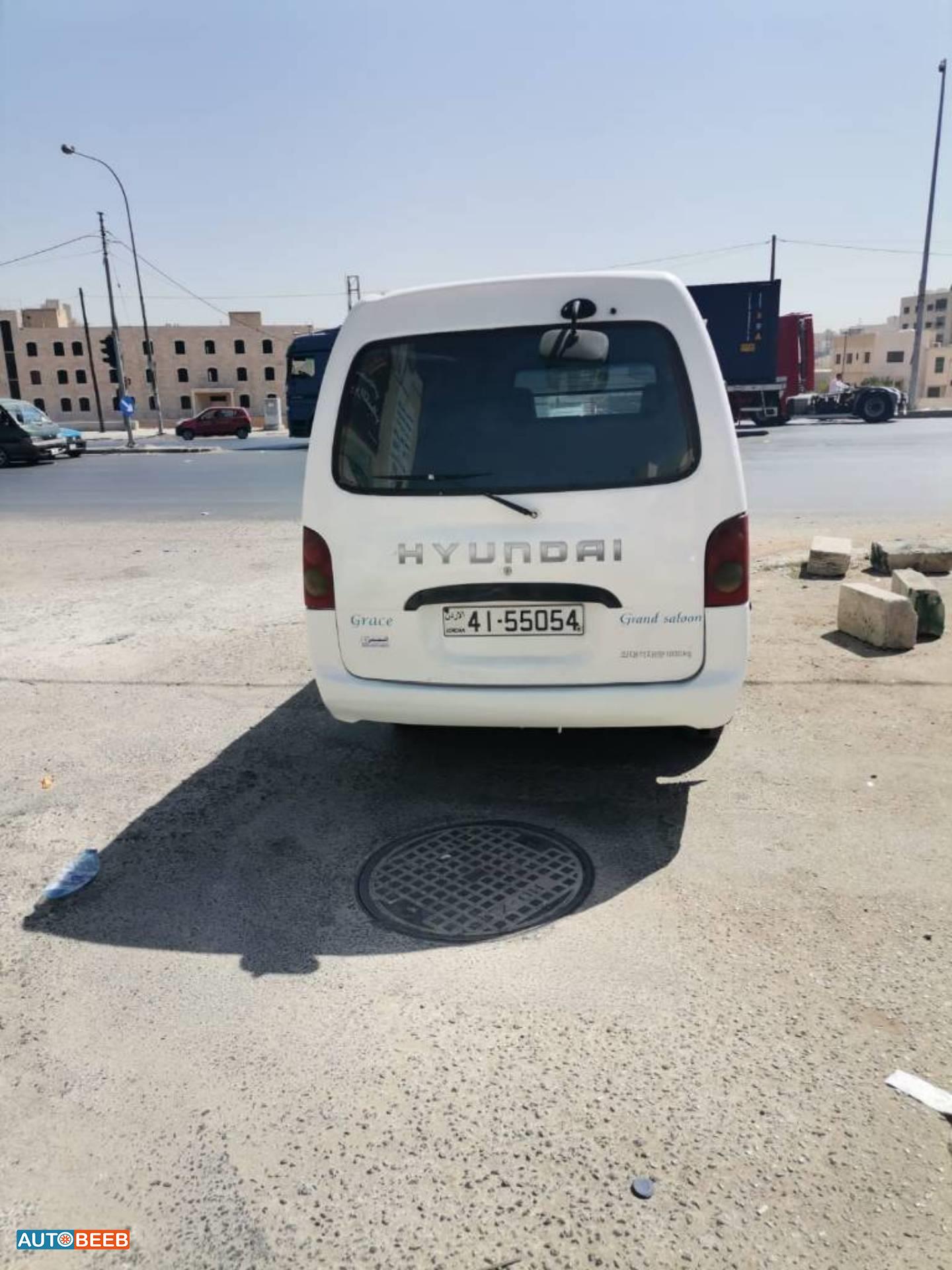 Minivan Hyundai 1996