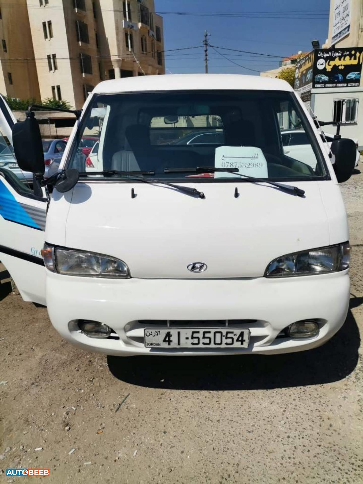 Minivan Hyundai 1996