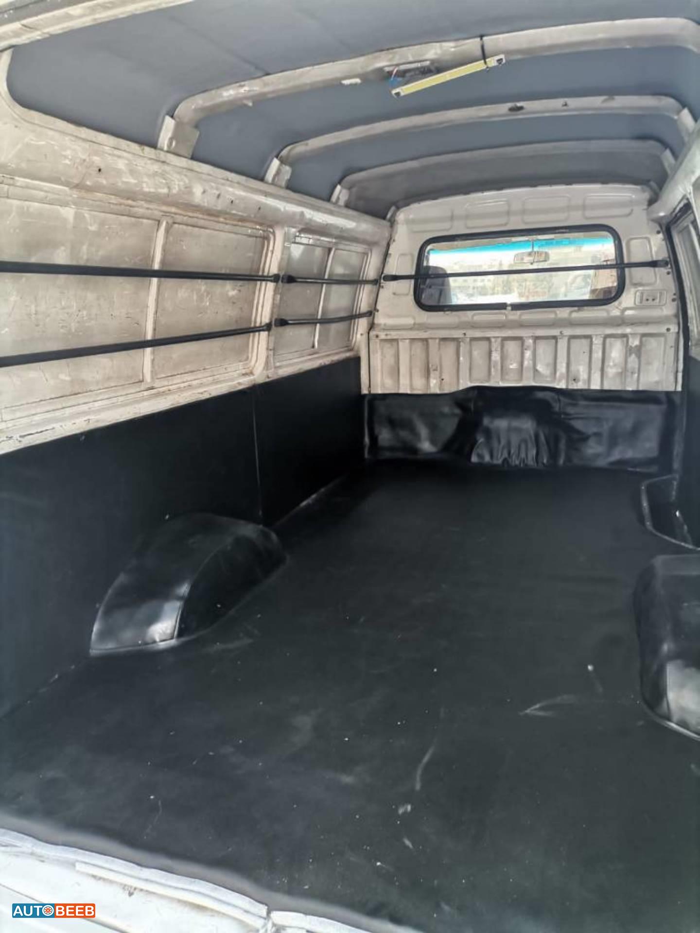 Minivan Hyundai 1996