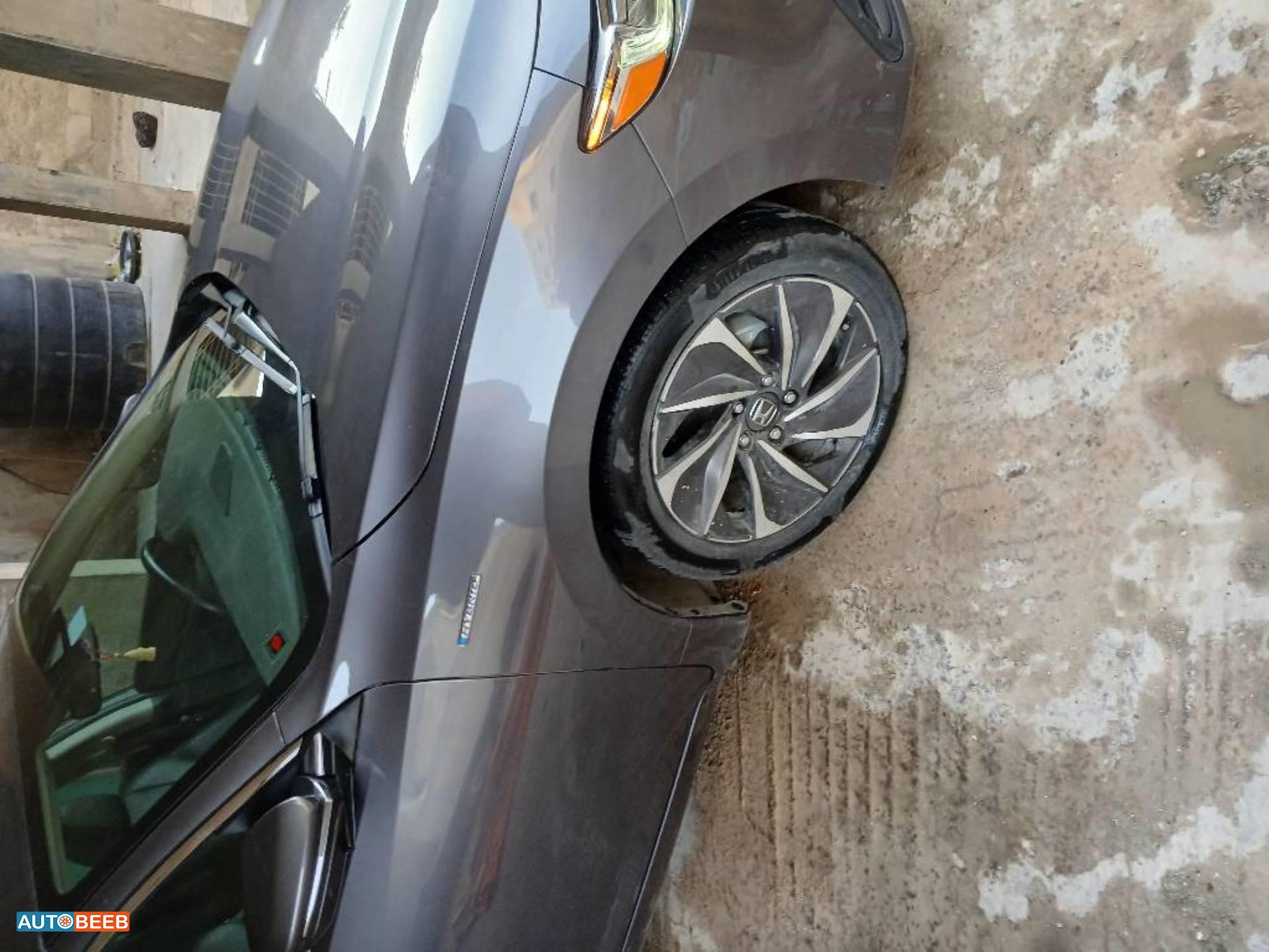 هوندا انسايت 2021