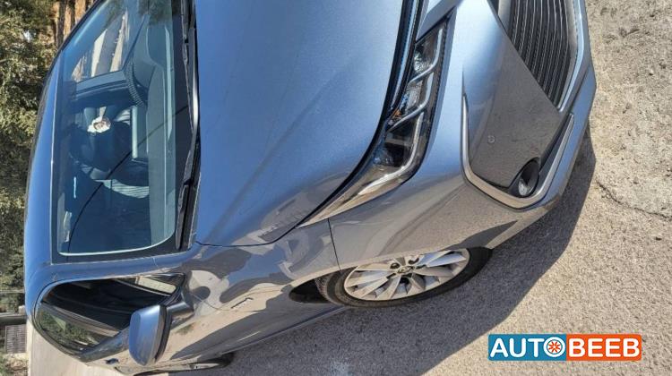 تويوتا كورولا 2021