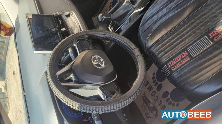 تويوتا كورولا 2021