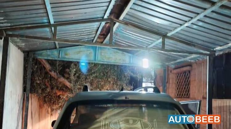 كيا جويس 2000