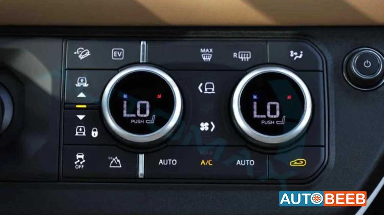 Land Rover Defender 2025