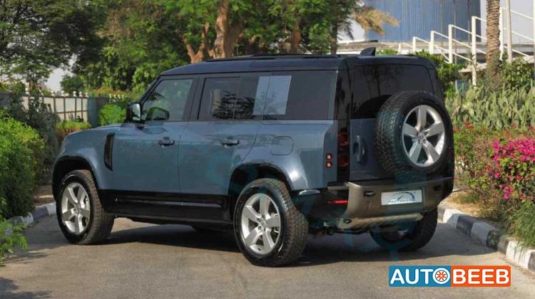 Land Rover Defender 2025