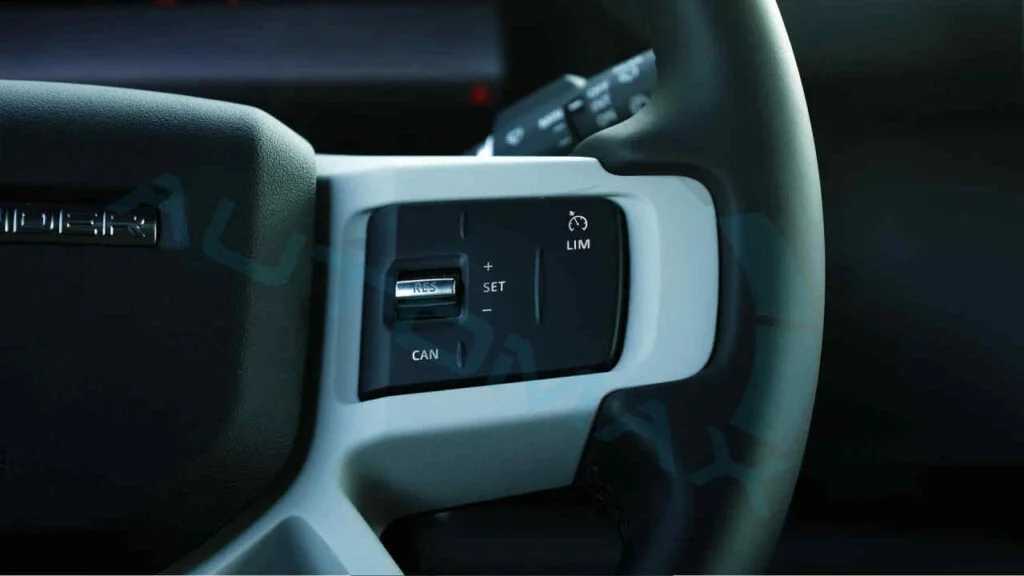 Land Rover Defender 2025