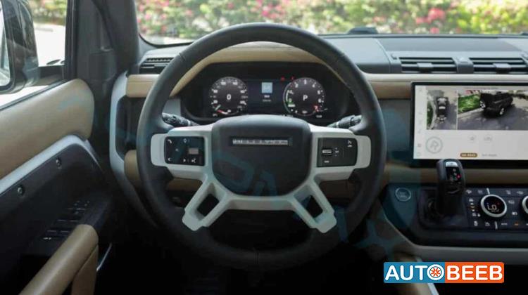 لاندروفر ديفندر 2025