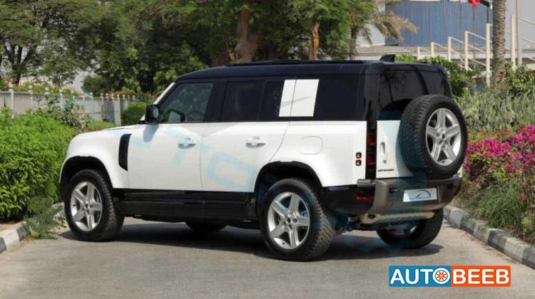 لاندروفر ديفندر 2025