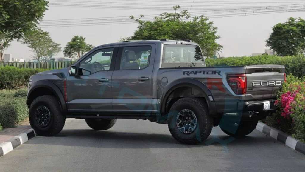 Ford Raptor 2025