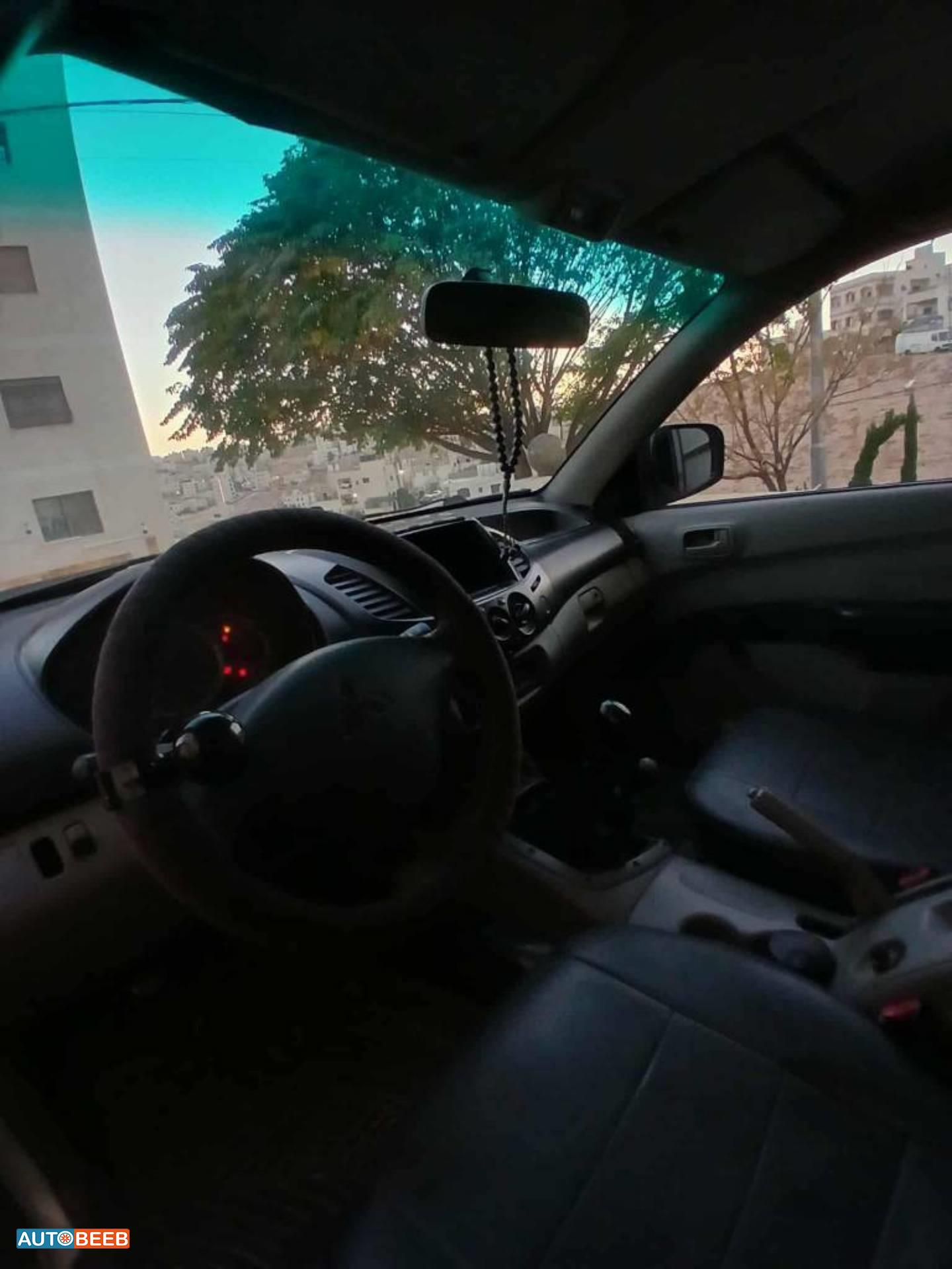 Mitsubishi L200 2007