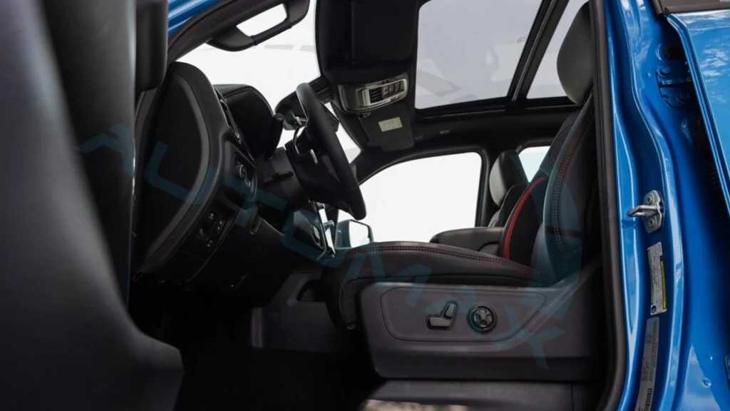 دودج رام 2025