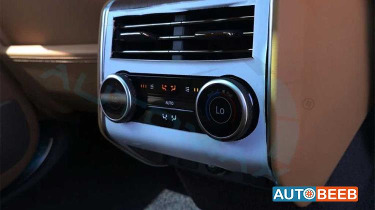 لاندروفر رينج روفر 2025